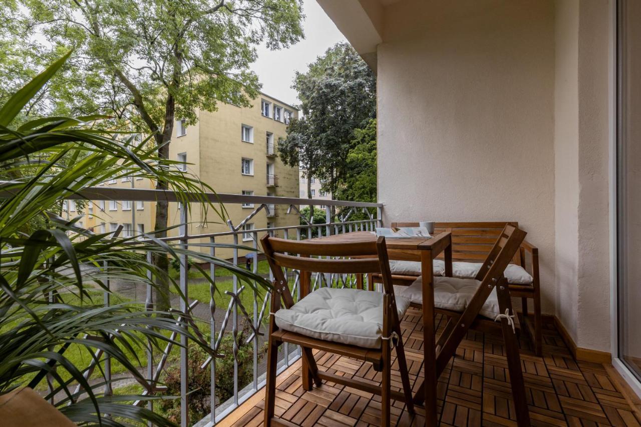 Bright Apartment Kasprzaka Warsaw Wola Near Metro Station By Noclegi Renters Exterior foto