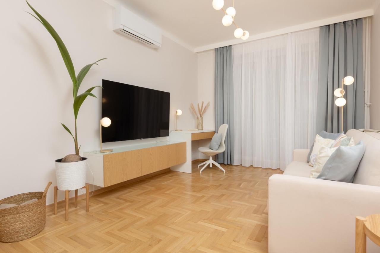 Bright Apartment Kasprzaka Warsaw Wola Near Metro Station By Noclegi Renters Exterior foto
